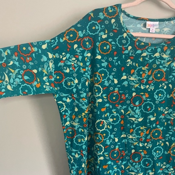 Paisley Floral Lularoe Irma Tunic - Picture 2 of 6